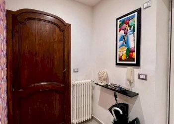 Disimpegno - Appartamento via Giuseppe Verdi, Asti - foto 8