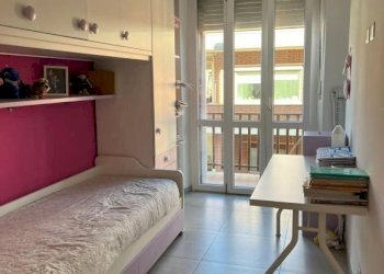 Camera da letto - Appartamento via Giuseppe Verdi, Asti - foto 17