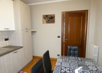 Cucina - Appartamento corso Cortemilia, Alba - foto 5