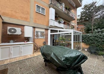 Giardino - Two-room apartment via Luigi Ronzoni, Roma - photo 15