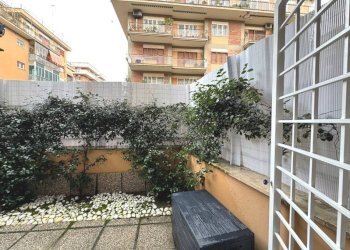 Giardino - Two-room apartment via Luigi Ronzoni, Roma - photo 27