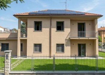 Facciata - Villa via Gioacchino Rossini, Cassano d'Adda - foto 24