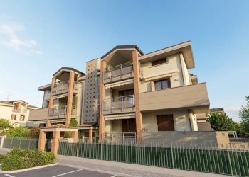 Facciata - Attico via Filippo Turati, 27, Inzago - foto 1