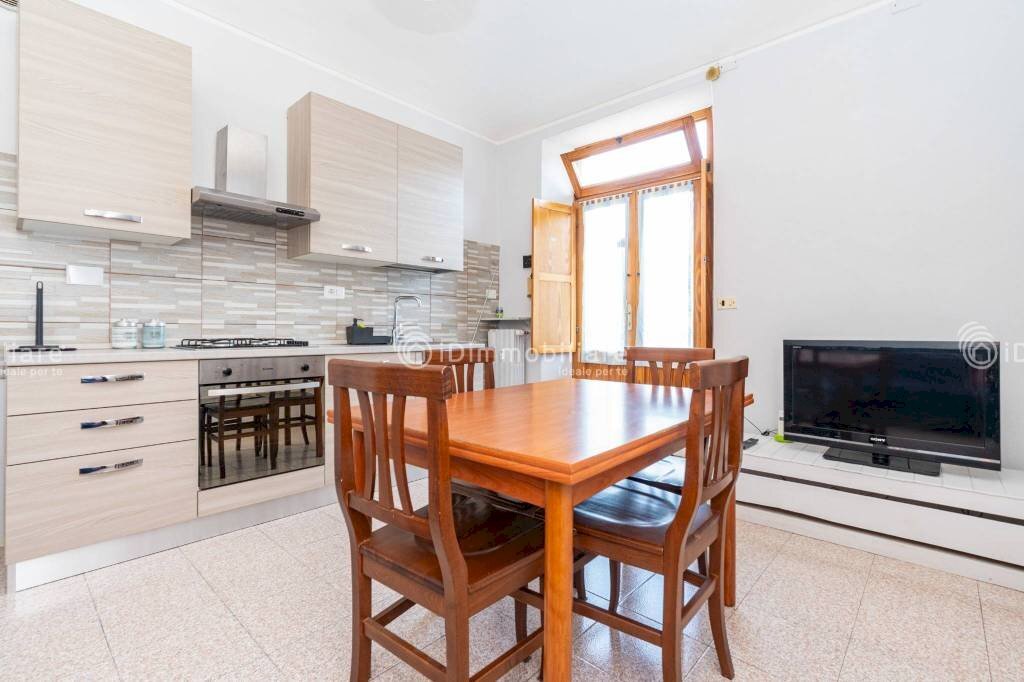 Cucina - Trilocale corso Regio Parco, 24, Torino (zona Aurora) - foto 1