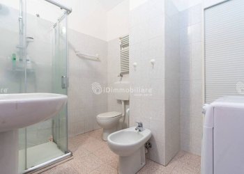 Bagno - Trilocale corso Regio Parco, 24, Torino (zona Aurora) - foto 17