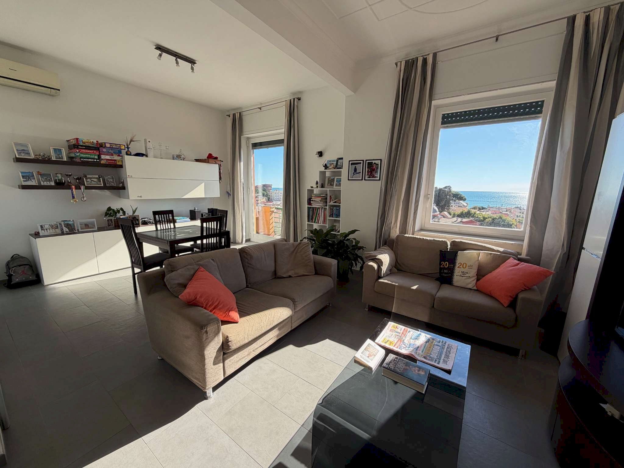 img_0547 - Quadrilocale via Panigalli, Genova (zona Albaro) - foto 1