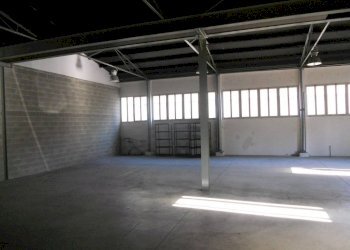 Interno non residenziale - Capannone via Sempione, 179, Pero - foto 3