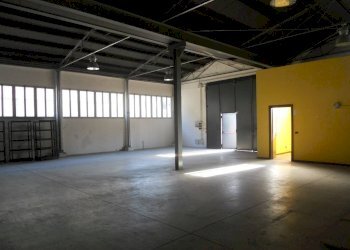 Interno non residenziale - Capannone via Sempione, 179, Pero - foto 12