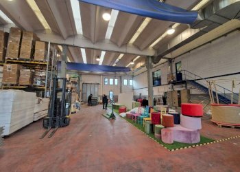 Magazzino - Capannone via Magenta, 77, Rho - foto 1