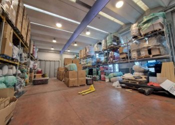 Interno non residenziale - Capannone via Magenta, 77, Rho - foto 6