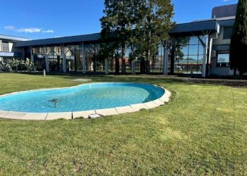 Piscina - Capannone via Nuova Vallassina, 4a, Merone - foto 2
