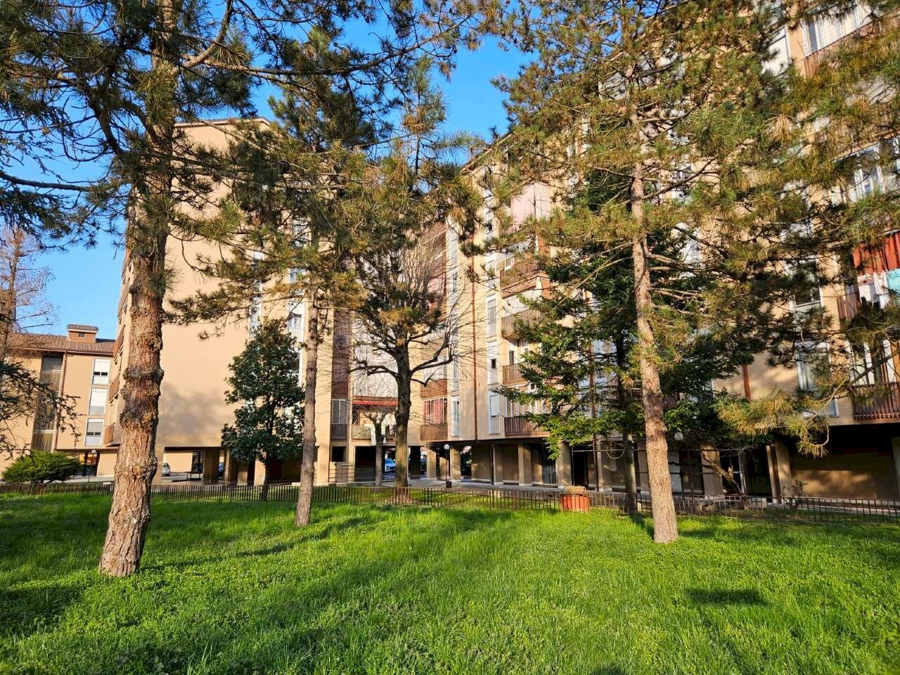 esterno 1 - Four-room apartment via Francesco Lusso, 4, Asti - photo 1