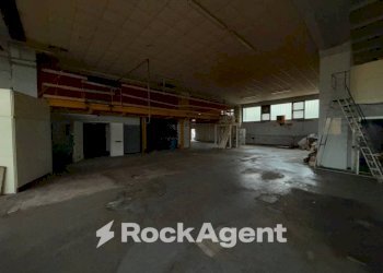 Capannone via Augusto Pedullà, Genova (zona Molassana) - foto 9