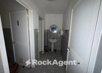 Capannone via Augusto Pedullà, Genova (zona Molassana) - foto 17