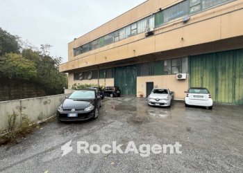 Capannone via Augusto Pedullà, Genova (zona Molassana) - foto 22