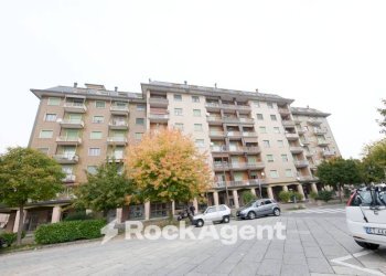 Negozio viale Stazione Centrale, Ovada - foto 39