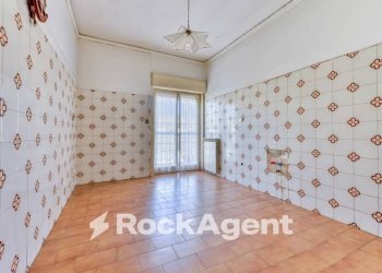 Salone - Apartment via Sacerdote Giovanni Giuseppe Pirozzi, Villaricca - photo 12