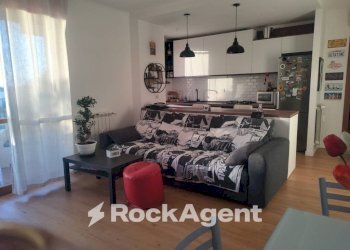 Salone - Trilocale via Pagoda Bianca, 71, Roma (zona Torrino) - foto 4