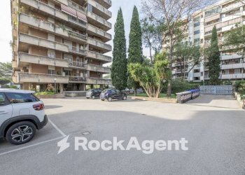 Zona - Trilocale via Pagoda Bianca, 71, Roma (zona Torrino) - foto 32