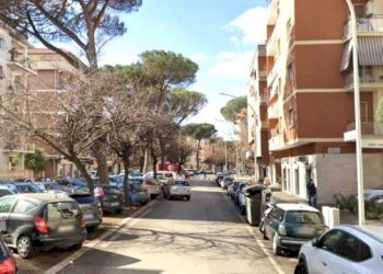 Negozio via Antonello da Messina, Roma - foto 1