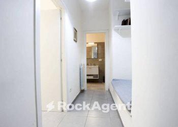 Corridoio - Trilocale vico San Maria Ad Agnone, 18, Napoli - foto 5