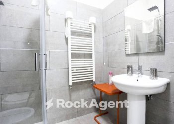 Bagno - Trilocale vico San Maria Ad Agnone, 18, Napoli - foto 16