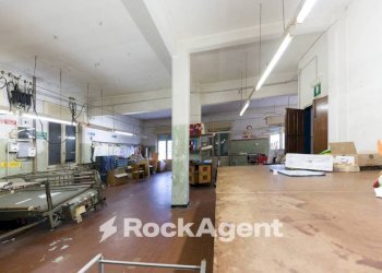 Warehouse salita Sella, Genova (neighborhood Apparizione) - photo 4