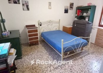 Camera da letto - Appartamento via Raffaello Sanzio, 106, Senigallia - foto 16