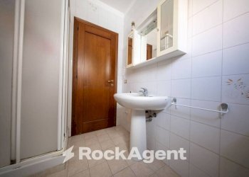 Bagno - Quadrilocale via Budapest, 10, Sassari - foto 12