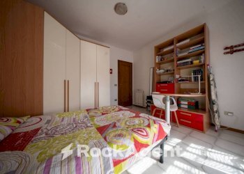 Camera da letto - Quadrilocale via Budapest, 10, Sassari - foto 14
