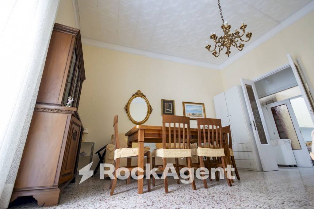 Two-room apartment via XX Settembre, 46, Catanzaro - photo 3