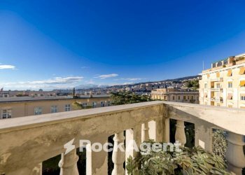 Balcone - Appartamento via Accinelli, Genova (zona Castelletto) - foto 8