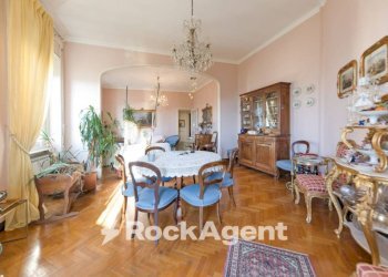 Salone - Appartamento via Accinelli, Genova (zona Castelletto) - foto 9