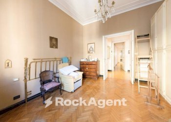 Camera da letto - Appartamento via Accinelli, Genova (zona Castelletto) - foto 18