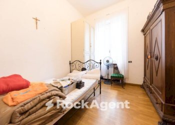 Camera da letto - Appartamento via Accinelli, Genova (zona Castelletto) - foto 21