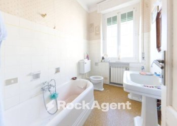 Bagno - Appartamento via Accinelli, Genova (zona Castelletto) - foto 23