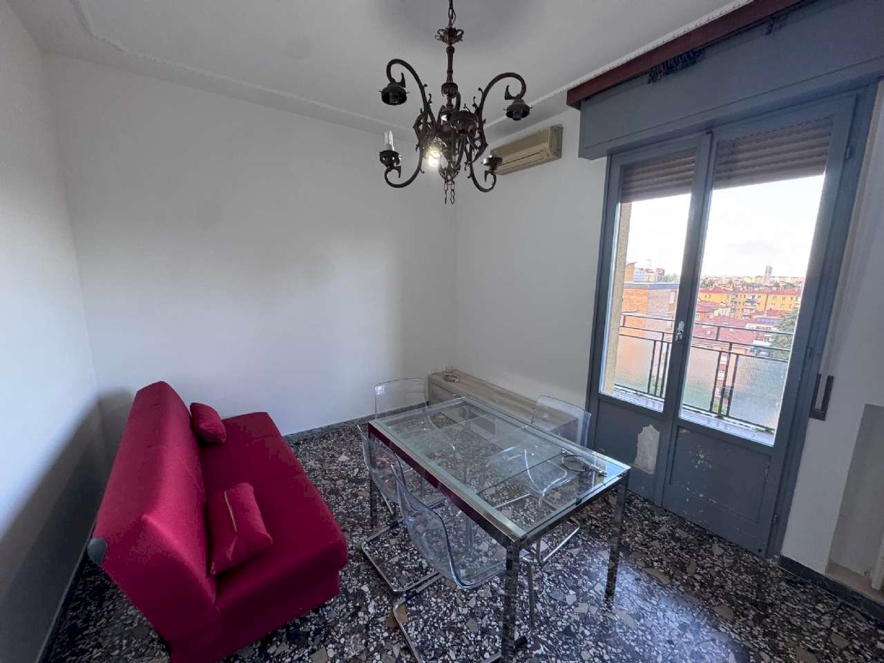 soggiorno - Appartamento via Bellaria, Bologna (zona Mazzini) - foto 2