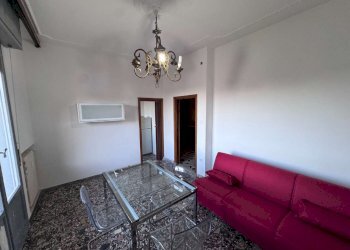 soggiorno - Appartamento via Bellaria, Bologna (zona Mazzini) - foto 3