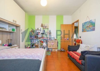 Camera da letto - Villa via Rubicone, Cesena - foto 17