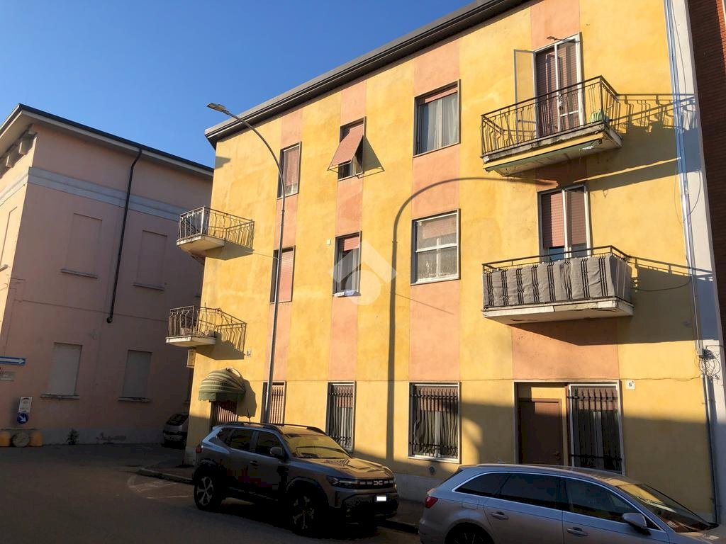 Three-room apartment Via 1' Maggio, Lacchiarella - photo 2