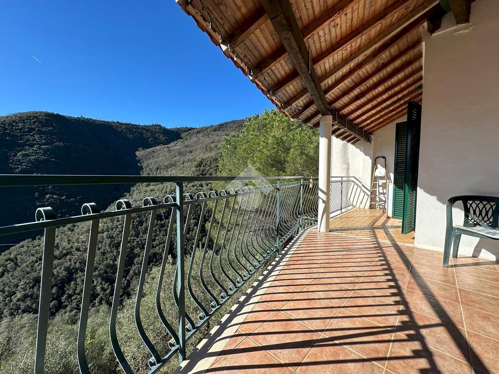 Casa indipendente Regione Bunda, Pigna - foto 2