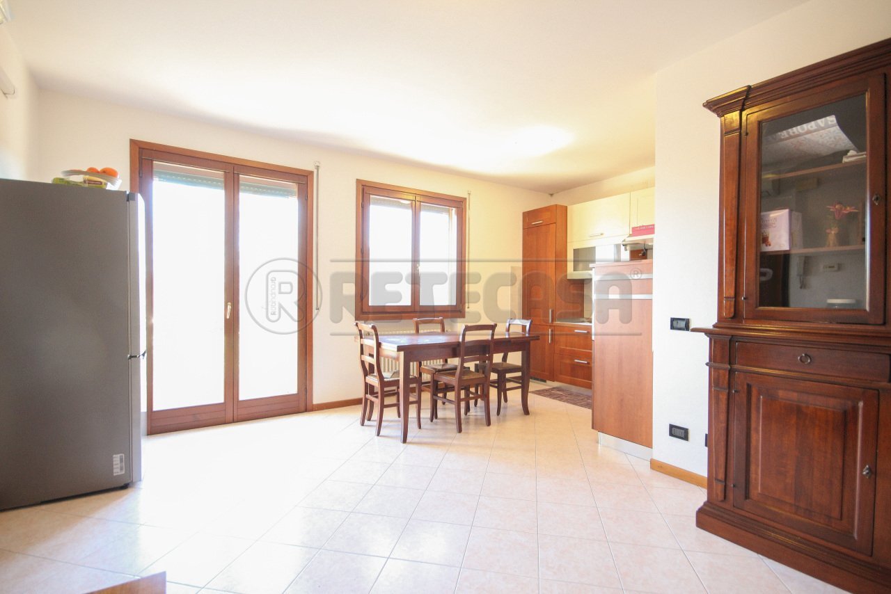 IMG_0008_edited.jpg - Trilocale Via Prà Spineo, Torri di Quartesolo - foto 1