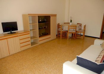 soggiorno (002).JPG - Appartamento Via della Chiusa 101, Sestri Levante - foto 2