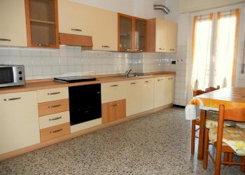 cucina (002).JPG - Appartamento Via della Chiusa 101, Sestri Levante - foto 3
