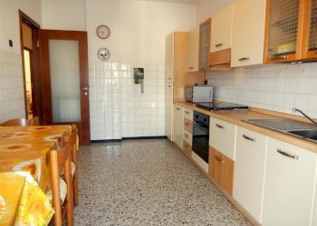 cucina (004).JPG - Appartamento Via della Chiusa 101, Sestri Levante - foto 4