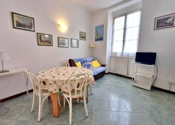 soggiorno (9).jpg - Bilocale Via Vincenzo Fascie 7, Sestri Levante - foto 6