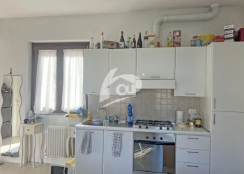 angolo cottura - Appartamento Via Acquanera 21, Laveno-Mombello - foto 9