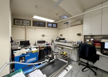 Interno_5.jpg - Locale Commerciale Via San Zeno 7, Brescia - foto 7