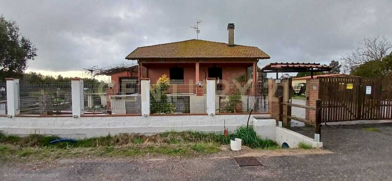 foto dalla strada 1.jpeg - Villa Strada Casal Roberto 37, Grosseto - foto 3