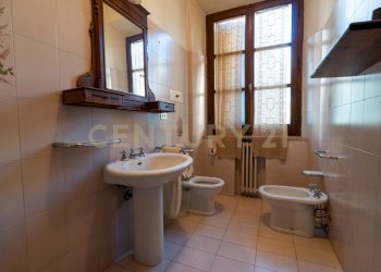 HSV04560.jpg - Villa Via Fratelli Bandiera, Grosseto - foto 26